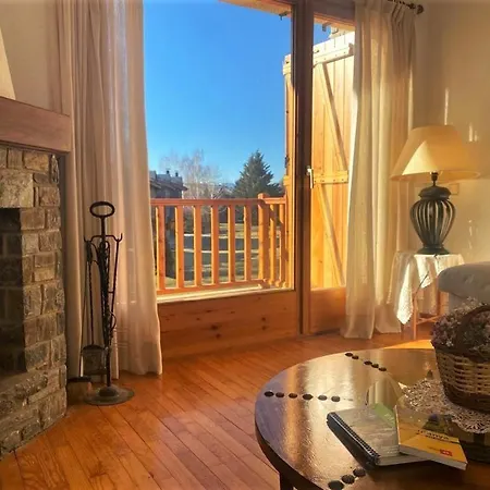 Amplio En Apartamento Puigcerdà